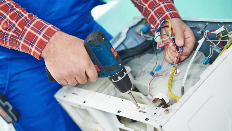 Turgutlu İmmergas İmmergas çamaşır makinesi kart tamiri – Su almama arızası orijinal parça ile giderildi. - Teknik servis örneği